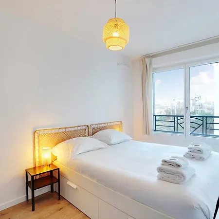 Apartamento Sumptuous 3br-6p With Terrace-near Paris Saint-Ouen (Seine-Saint-Denis)